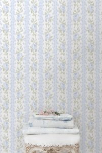 Blooming Heirloom Wallpaper - BLUE ROMANCE