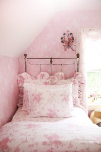 La Vie En Rose Duvet Cover & Sham Set